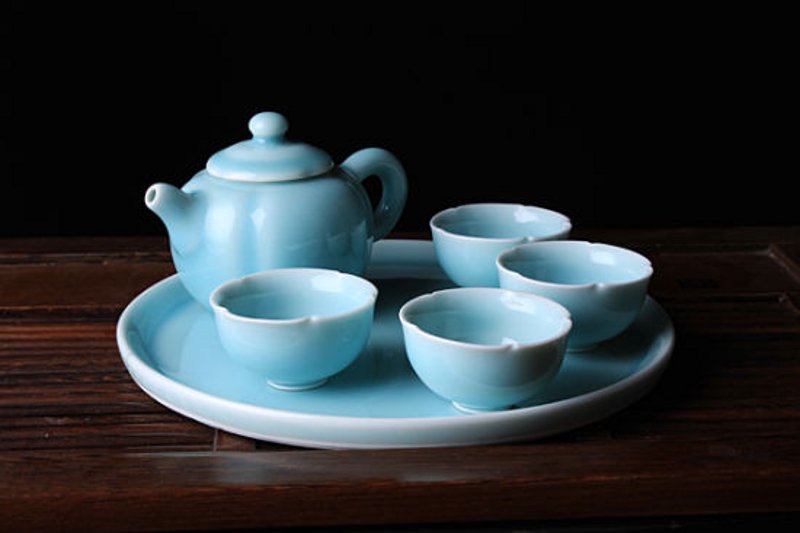 在众多陶瓷品牌中,如何选择一个最好的茶具?让我们一起探究。